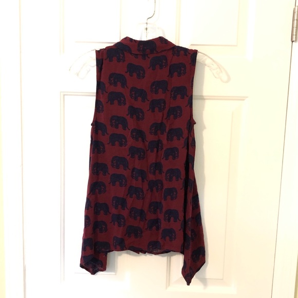 MODCLOTH Elephant Print Sleeveless Trapeze Top - Picture 2 of 6
